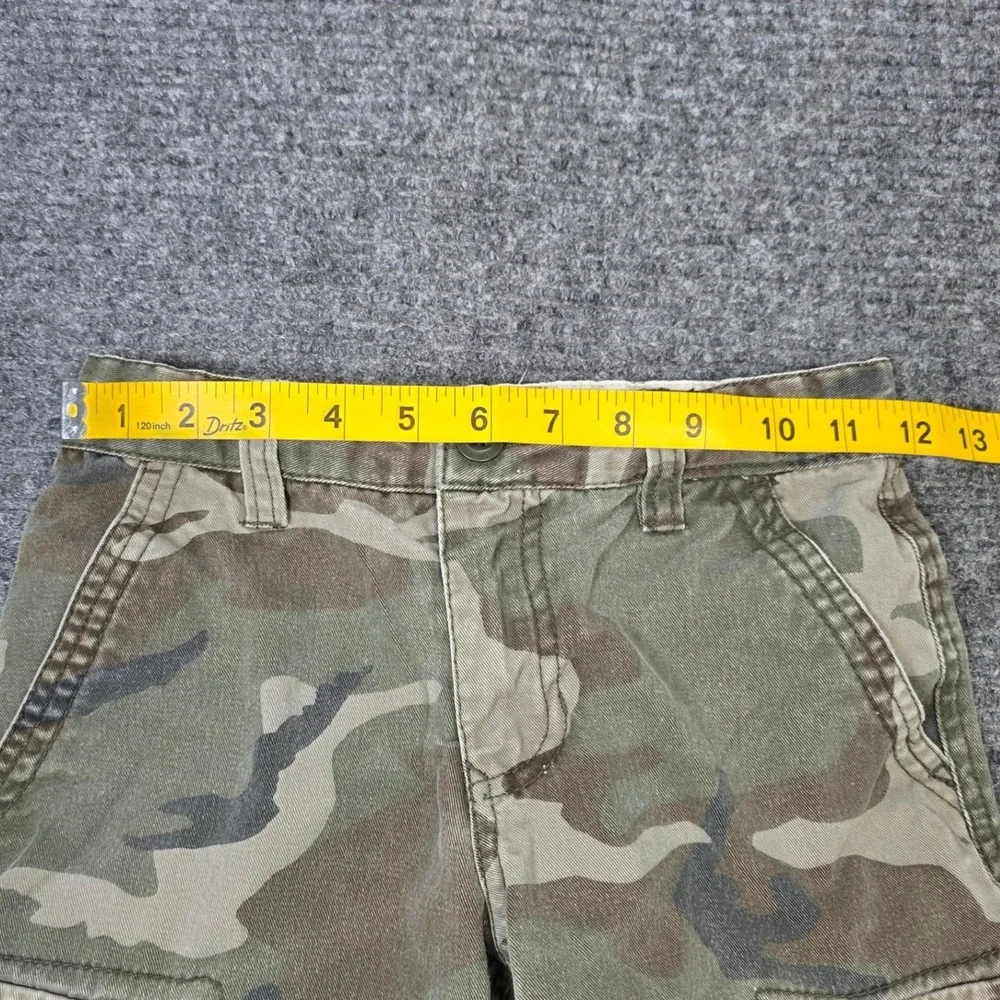 Old Navy Camouflage Cotton Cargo Shorts Boy's Size 7 Green Regular Standard Fit